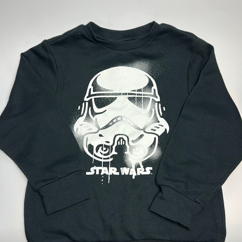 Star Wars “Stormtrooper” Black Longsleeve Sweater Youth Sz: S PreOwned